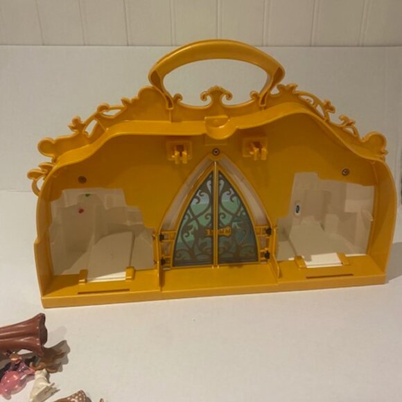 Playmobil Unicornland Lot. Missing pieces. Figures included. - Picture 9 of 10